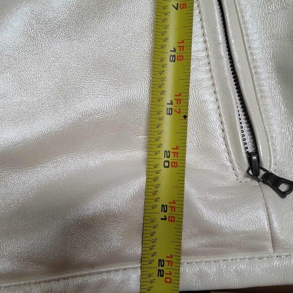 Chico's Cream-colored shimmer leather‎ jacket Medium to Large - Picture 13 of 13
